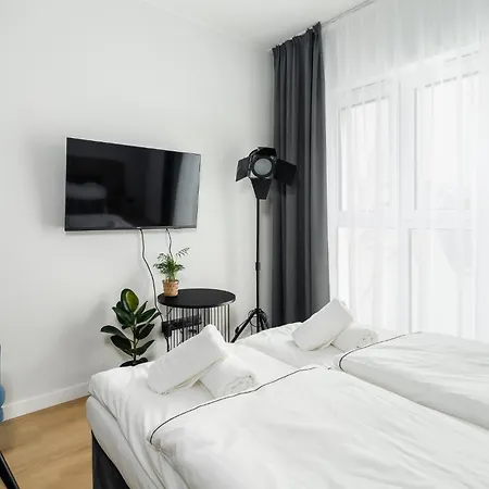 Charlie Apartment - Plac Wolnosci W Poznaniu Exterior foto