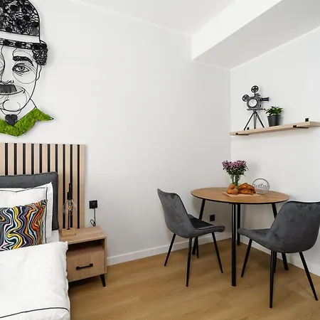 Charlie Apartment - Plac Wolnosci W Poznaniu Exterior foto
